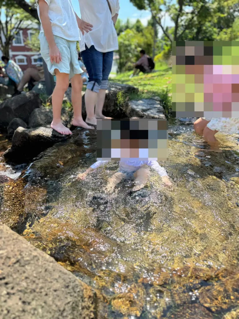 あらかわ遊園。水あそびエリア。